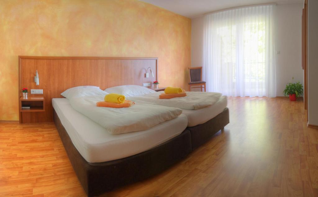 Hotel Seegasthof Zaberfeld Room photo
